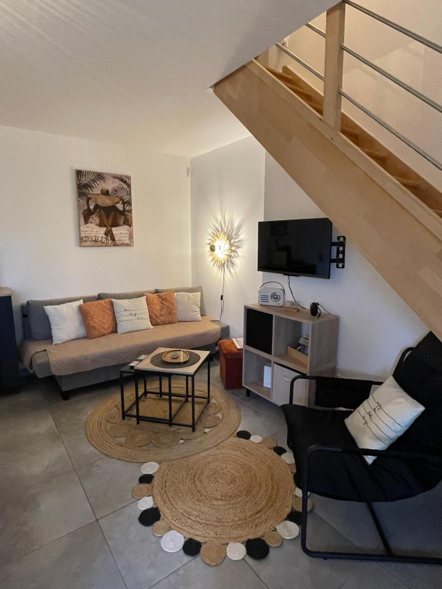 A Casa Di Lo Villa ลิชชี ภายนอก รูปภาพ